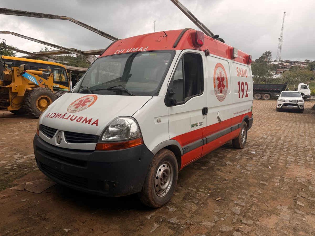 RENAULT MASTER AMB1, ANO/MOD 2010/2010, COR BRANCA, DIESEL — foto 1