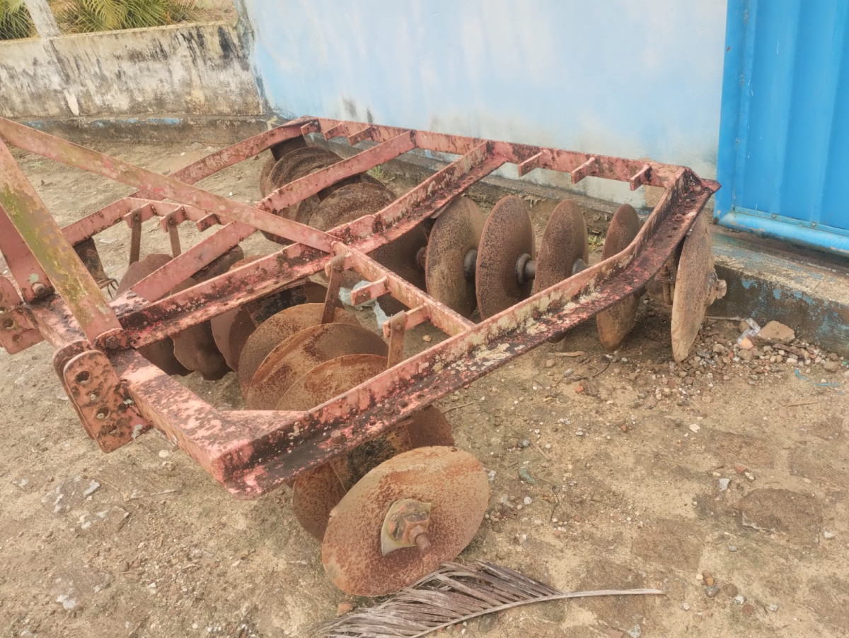 MPL. AGRÍCOLA: GRADE DE DISCO DE ARADO SEM COR DEFINIDA — foto 2