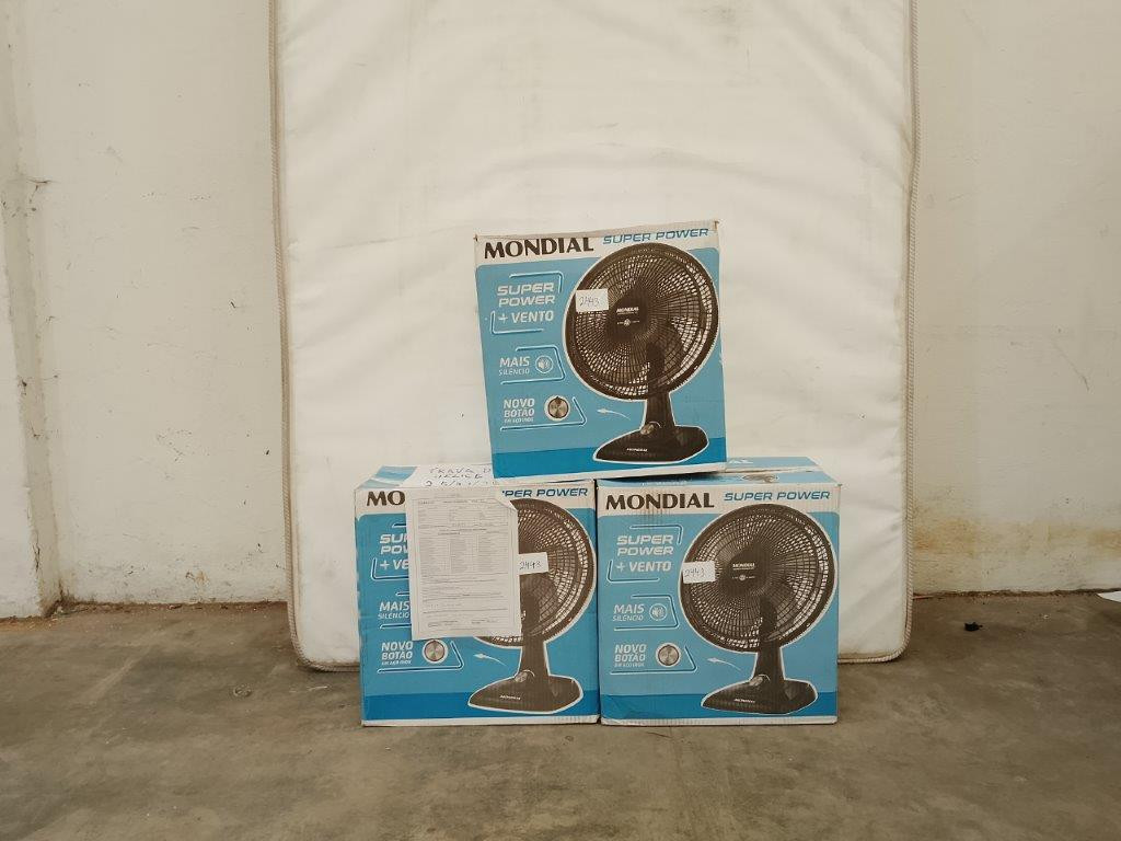 03 Ventiladores de Mesa Mondial