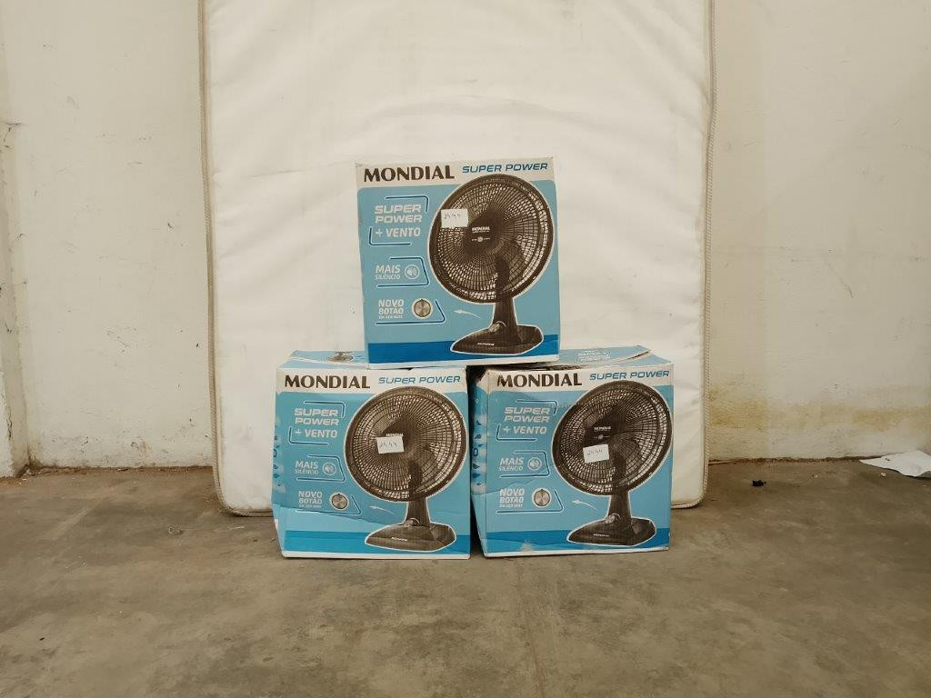 03 Ventiladores de Mesa Mondial