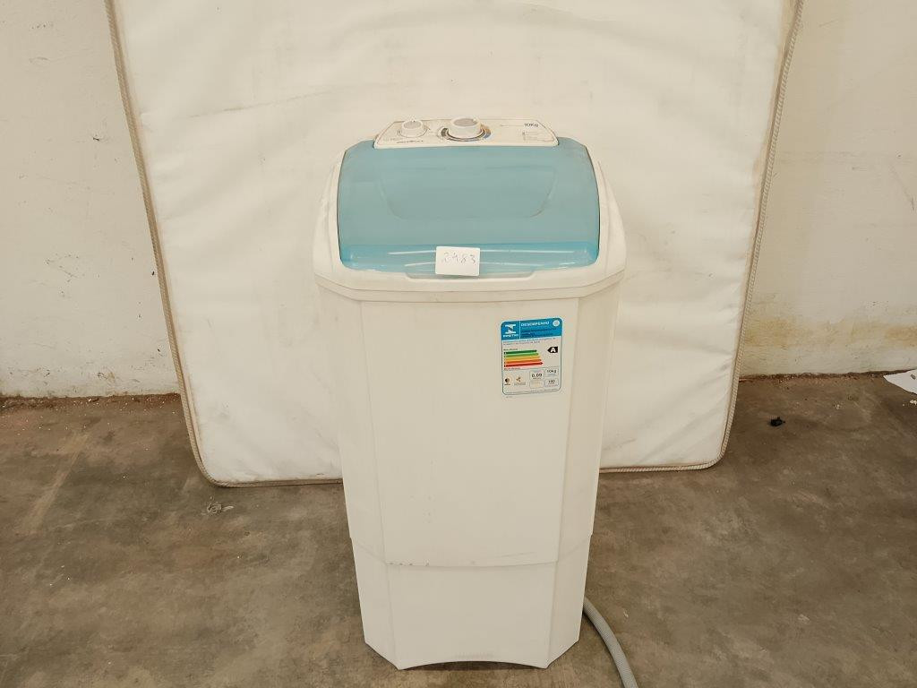 01 Lavadora Semiautomática 10kg Britânia