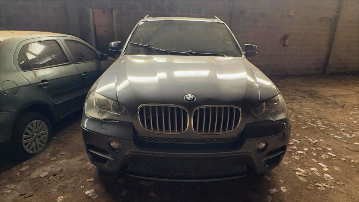 Veículo I/Bmw X5 Xdrive 50i Zv81 Ano 2011