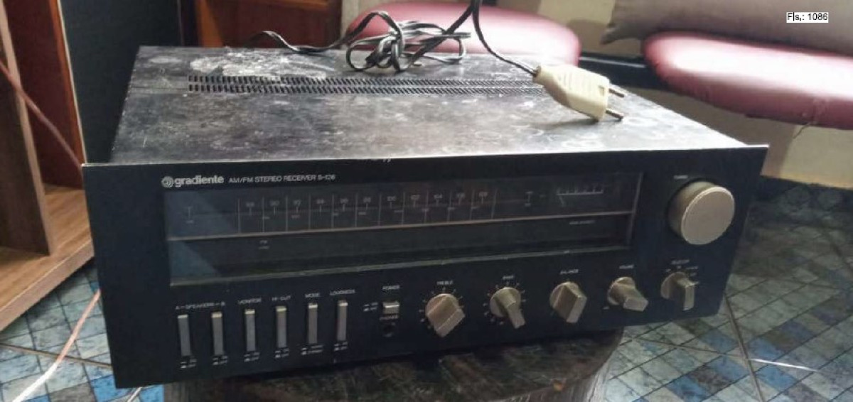 01 receiver/receptor de som Gradiente S126