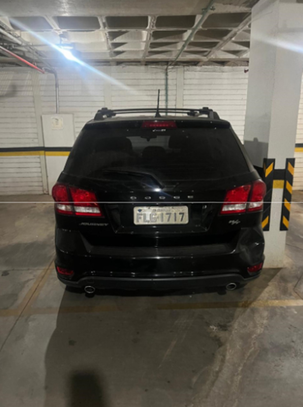 VEÍCULO, MARCA DODGE, MODELO JORNEY R/T — foto 1