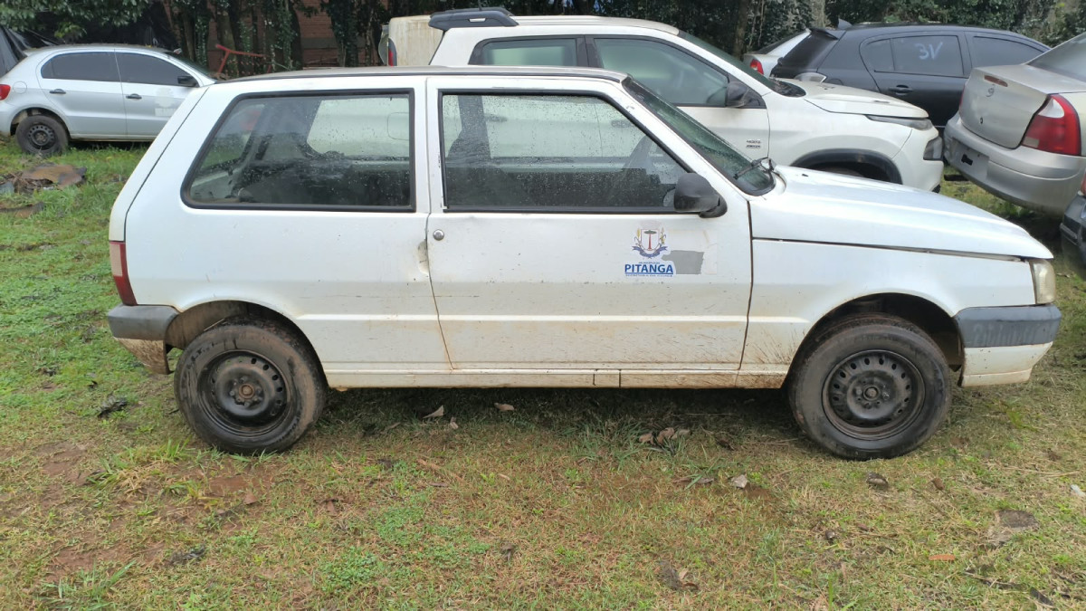 FIAT/UNO MILLE ECONOMY | 2011/2012 | ALCOOL/GASOLINA | BRANCA — foto 3