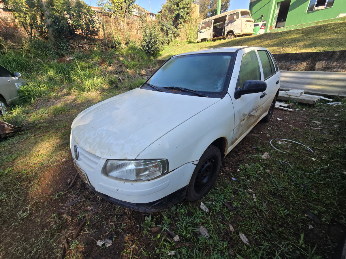 VW/GOL 1.0 GIV | VW/GOL 1.0 GIV | ALCOOL/GASOLINA | BRANCA | AXR8164 — foto 2