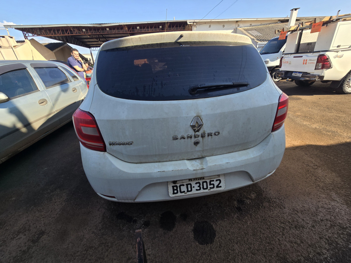 RENAULT/SANDERO AUTH 10 | 2018/2018 | ALCOOL/GASOLINA | BRANCA | BCD-3052 — foto 5