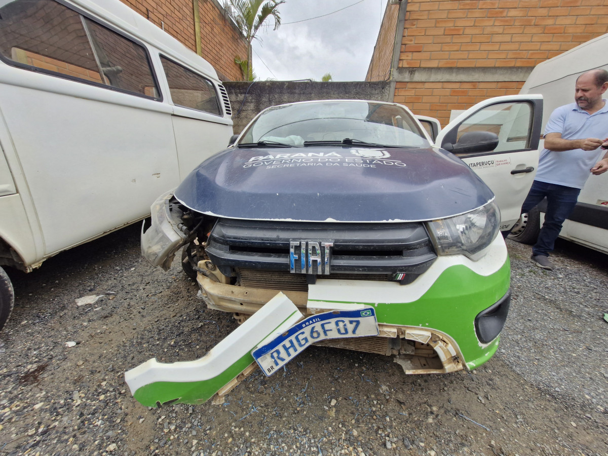 SUCATA DE DOIS VEICULOS FIAT/MOBI LIKE — foto 2