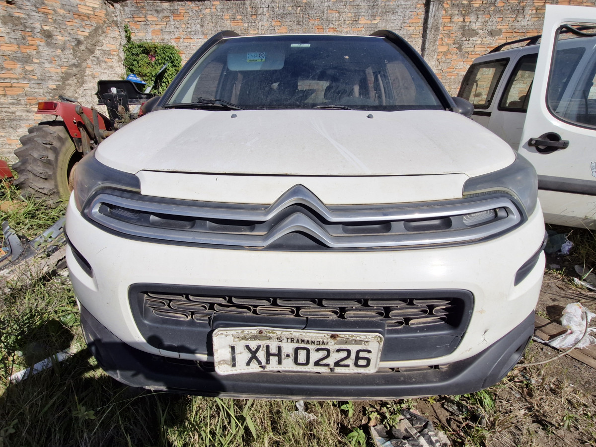Citroen/Aircross M Feel | 2016/2017 | Alcool/Gasolina