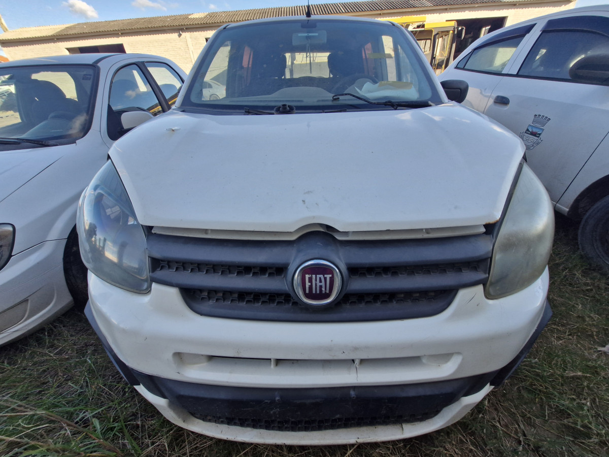 Fiat/Uno Attractive 1.0 | 2018/2019 | Alcool/Gasolina