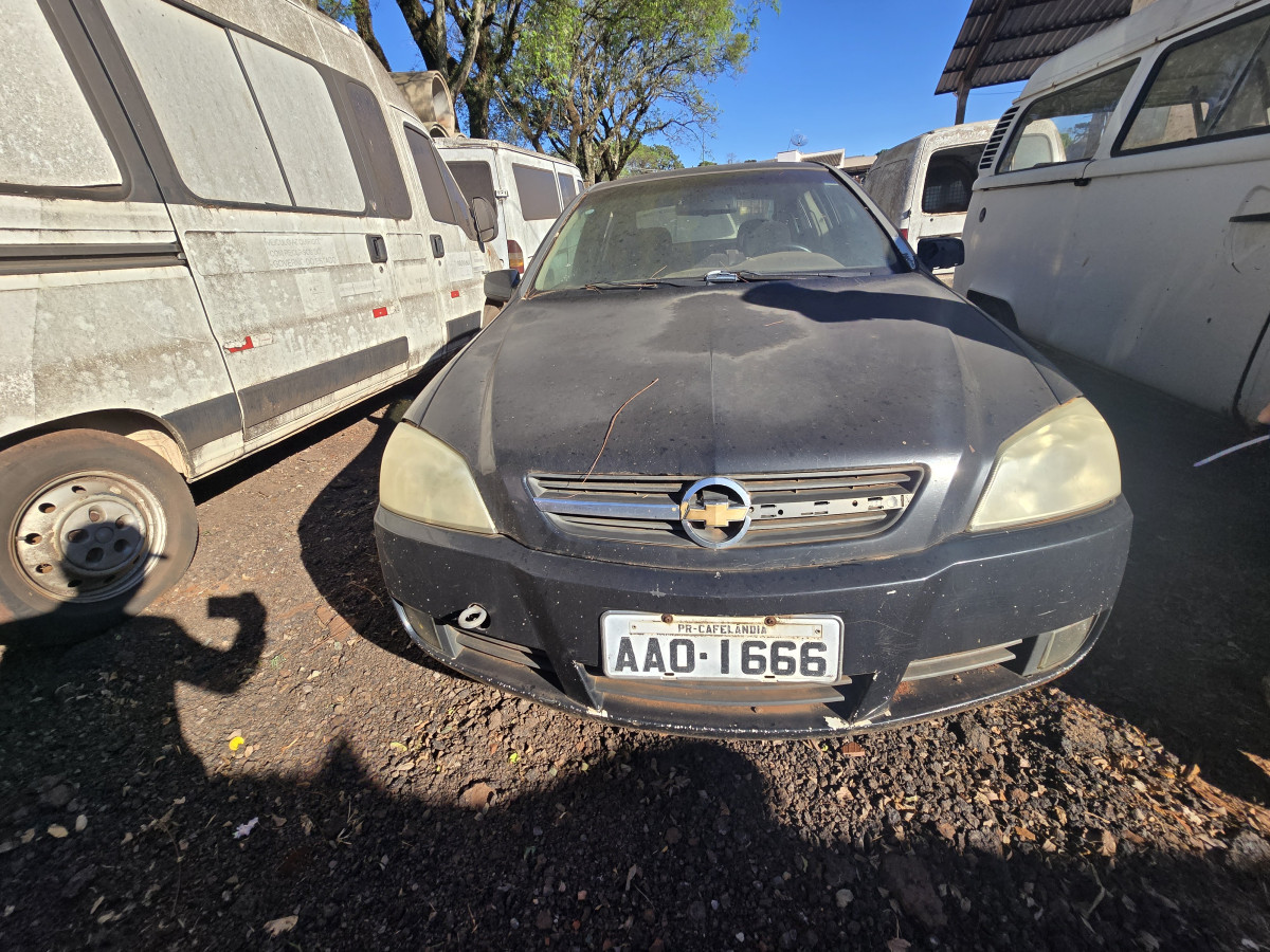 Gm/Astra Sedan Advantage | 2009/2010 | Alcool/Gasolina
