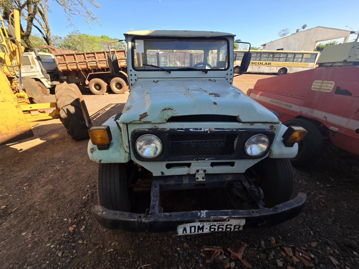 Toyota/Bandeirante | 1989/1989 | Diesel