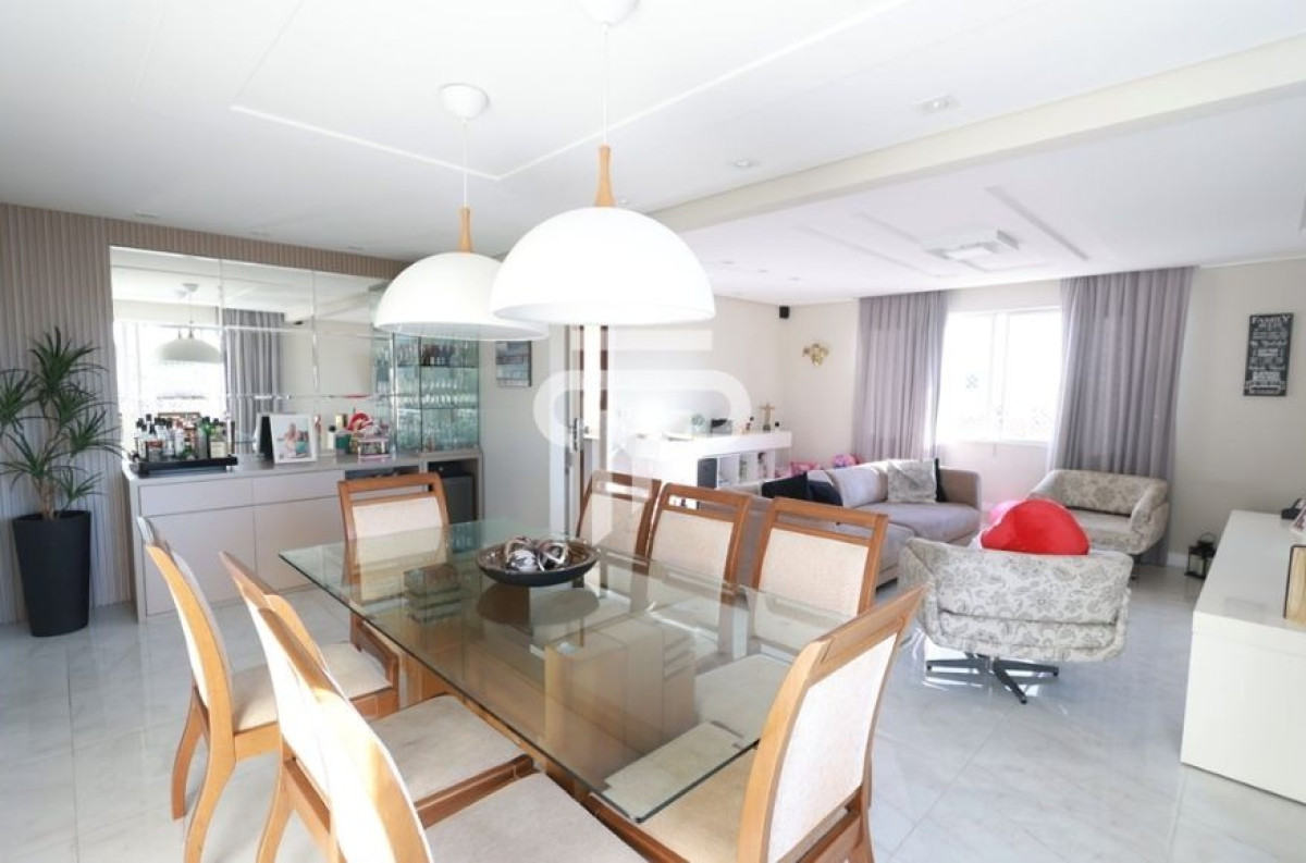 APARTAMENTO COM 138,63 m² + 2 VAGAS DE GARAGEM NO CAPÃO RASO | CURITIBA-PR — foto 1
