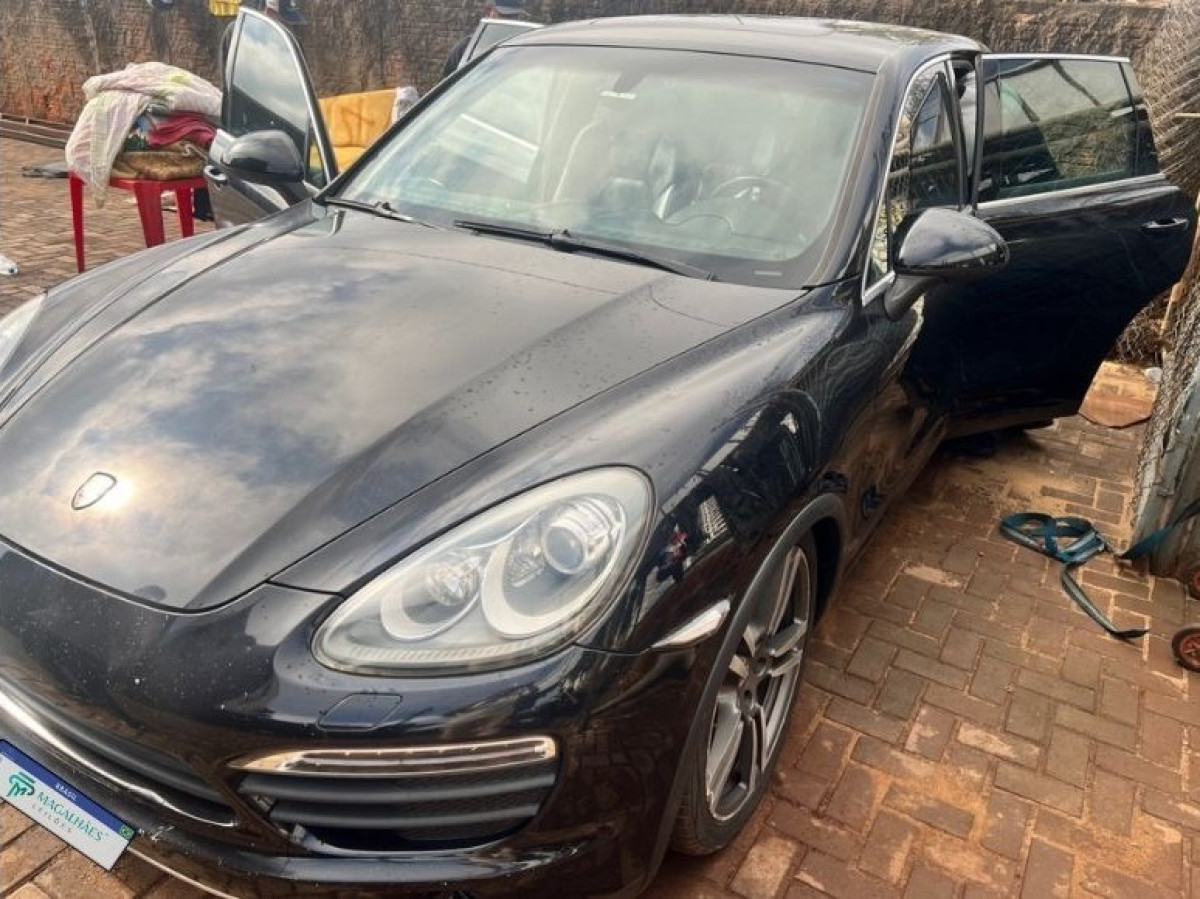 LOTE 1 -  PORSCHE CAYENNE S 2010/2011 — foto 1