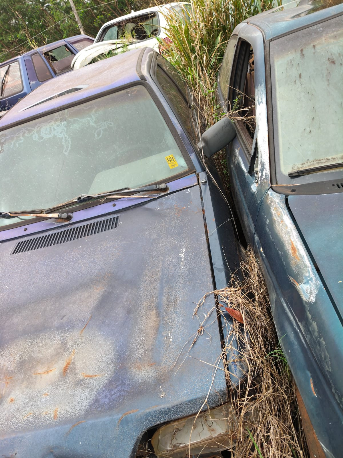 SUCATA INSERVÍVEL DE VEICULO FORD/VERONA 1.8 LX — foto 2