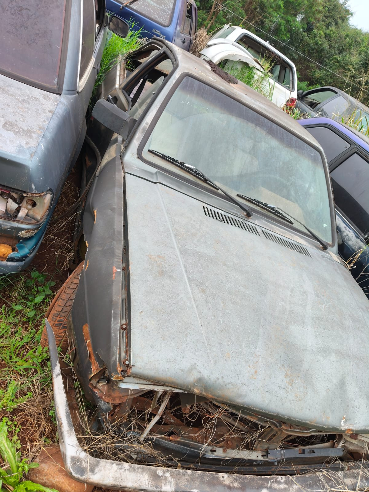 SUCATA INSERVÍVEL DE VEICULO VW/GOL CL — foto 2