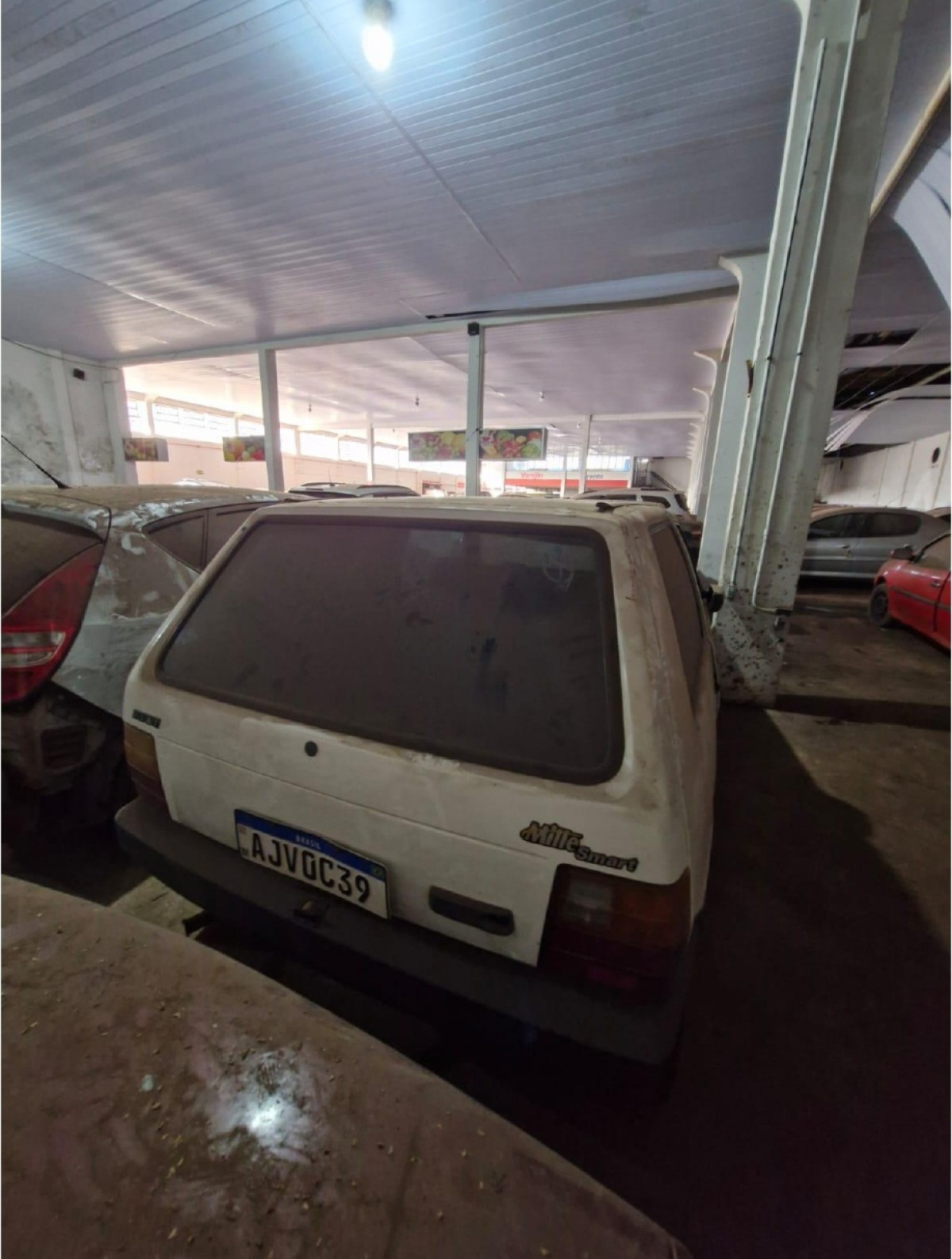 VEÍCULO FIAT/UNO MILLE SMART, ANO DE FABRICAÇÃO/MODELO: 2001/2001 — foto 2