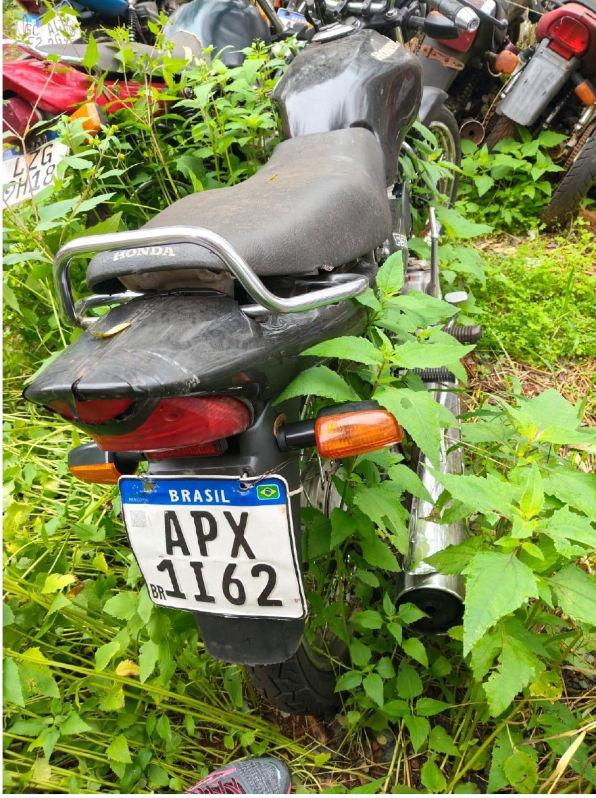 MOTOCICLETA HONDA CG 125 FAN — foto 1