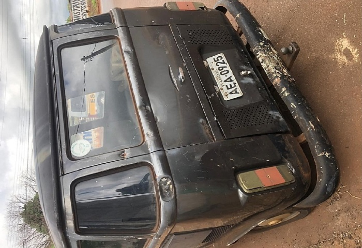 VEÍCULO VW/KOMBI, ANO DE FABRICAÇÃO/MODELO: 1993/1993 — foto 4