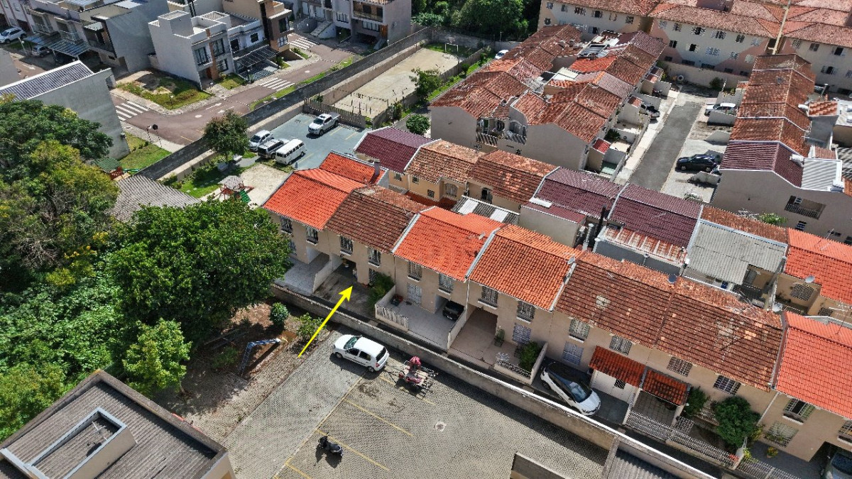 NUA PROPRIEDADE DO SOBRADO NO CONDOMÍNIO RESIDENCIAL BOM PASTOR, ALTO BOQUEIRÃO — foto 1