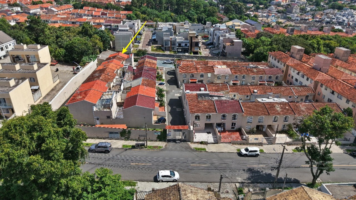 NUA PROPRIEDADE DO SOBRADO NO CONDOMÍNIO RESIDENCIAL BOM PASTOR, ALTO BOQUEIRÃO — foto 2