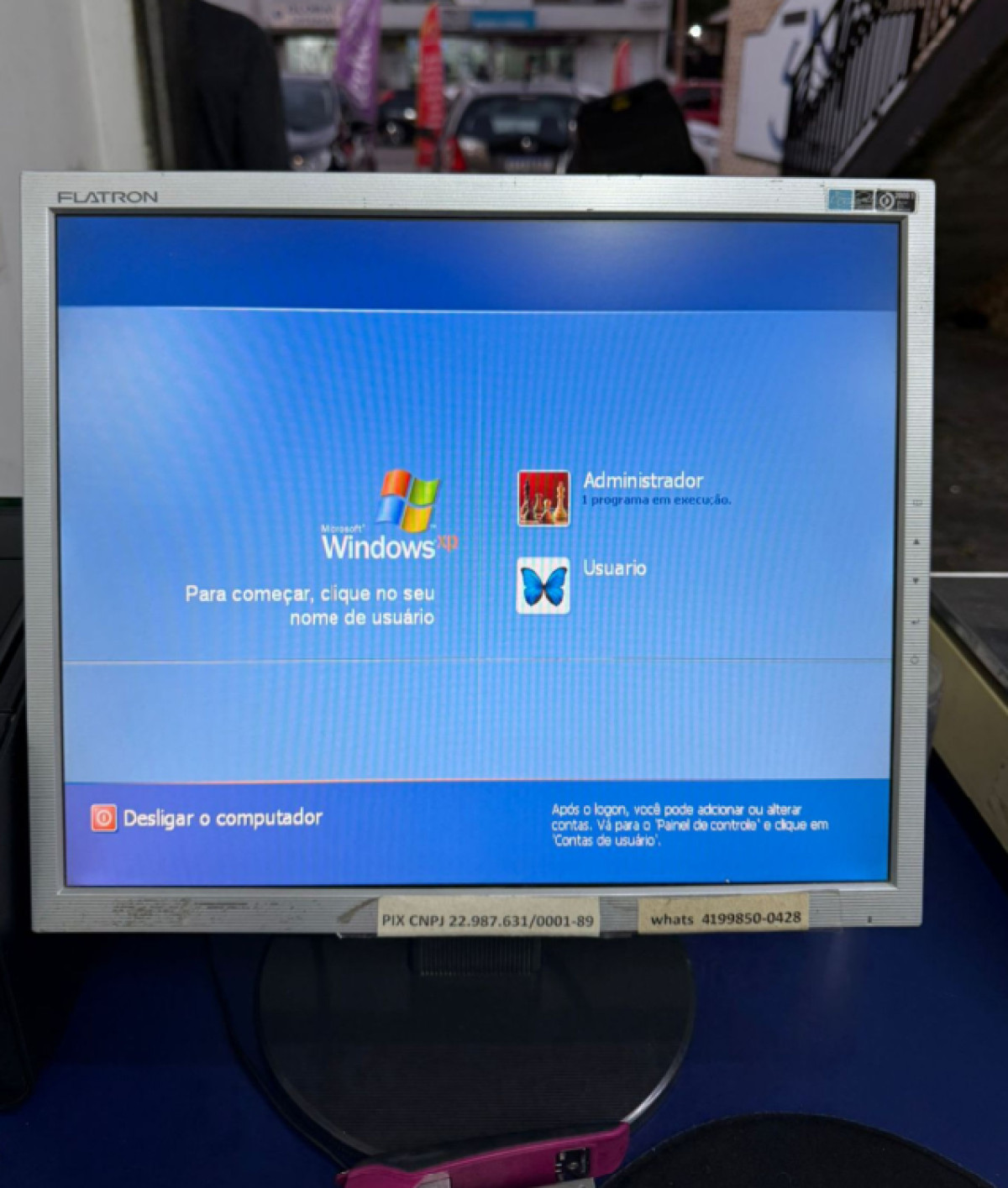 BALANÇA E COMPUTADOR — foto 1
