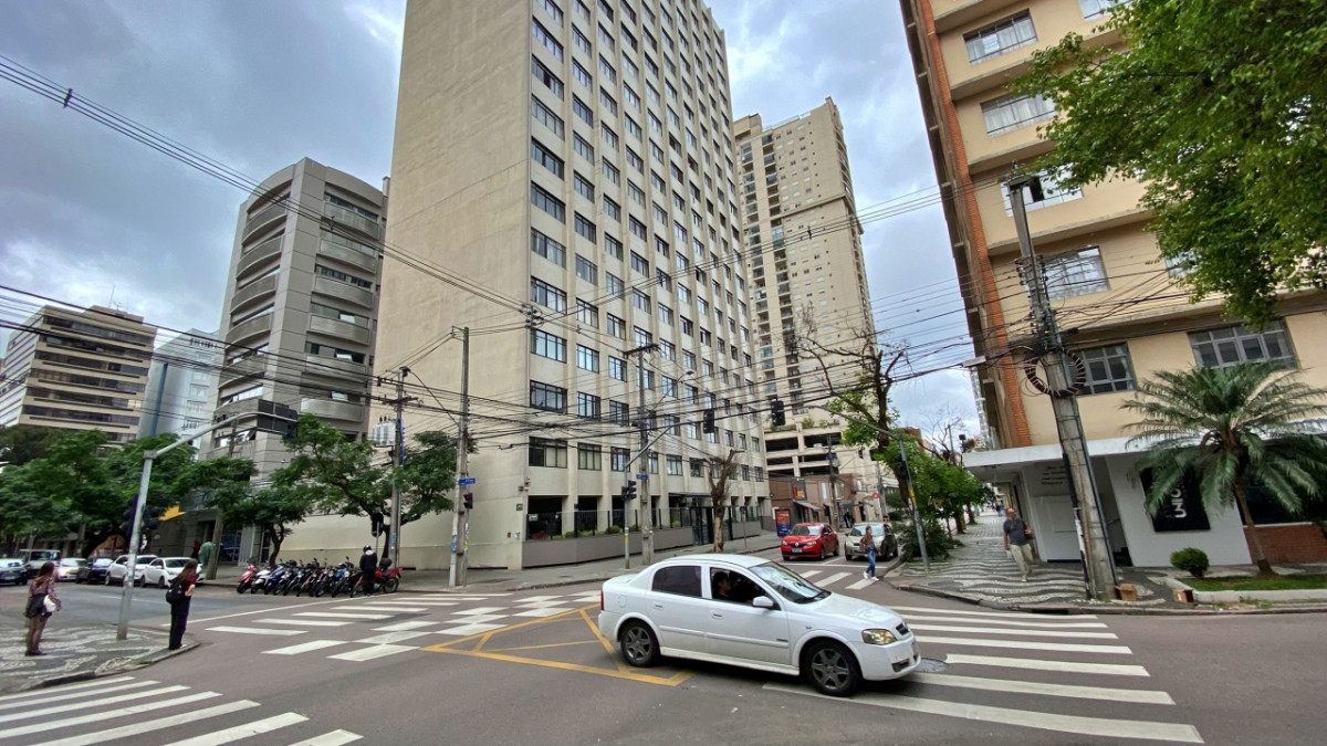 50% DO APARTAMENTO COM VAGA DE GARAGEM NO CONDOMÍNIO EDIFÍCIO ITAMARATY, CENTRO — foto 4