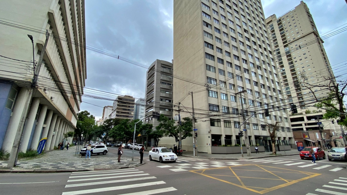 50% DO APARTAMENTO COM VAGA DE GARAGEM NO CONDOMÍNIO EDIFÍCIO ITAMARATY, CENTRO — foto 3