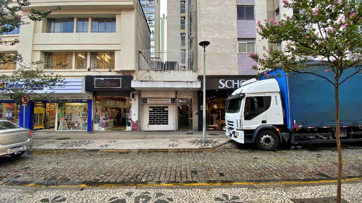 VAGA DE GARAGEM NO EDIFÍCIO MAISON BLANCHE, CENTRO — foto 1