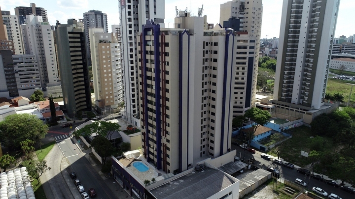 VAGA DE GARAGEM DUPLA NO CONDOMÍNIO EDIFÍCIO GOLDEN LYON, CABRAL — foto 4