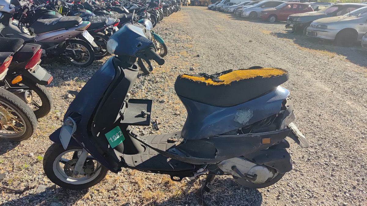 LEILÃO JUDICIAL DE SUCATA DE MOTOCICLETA - Sucata aproveitável com motor inservível. — foto 4