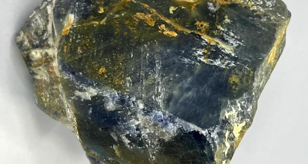 SAFIRAS AZUIS ATIVO MINERAL — foto 1