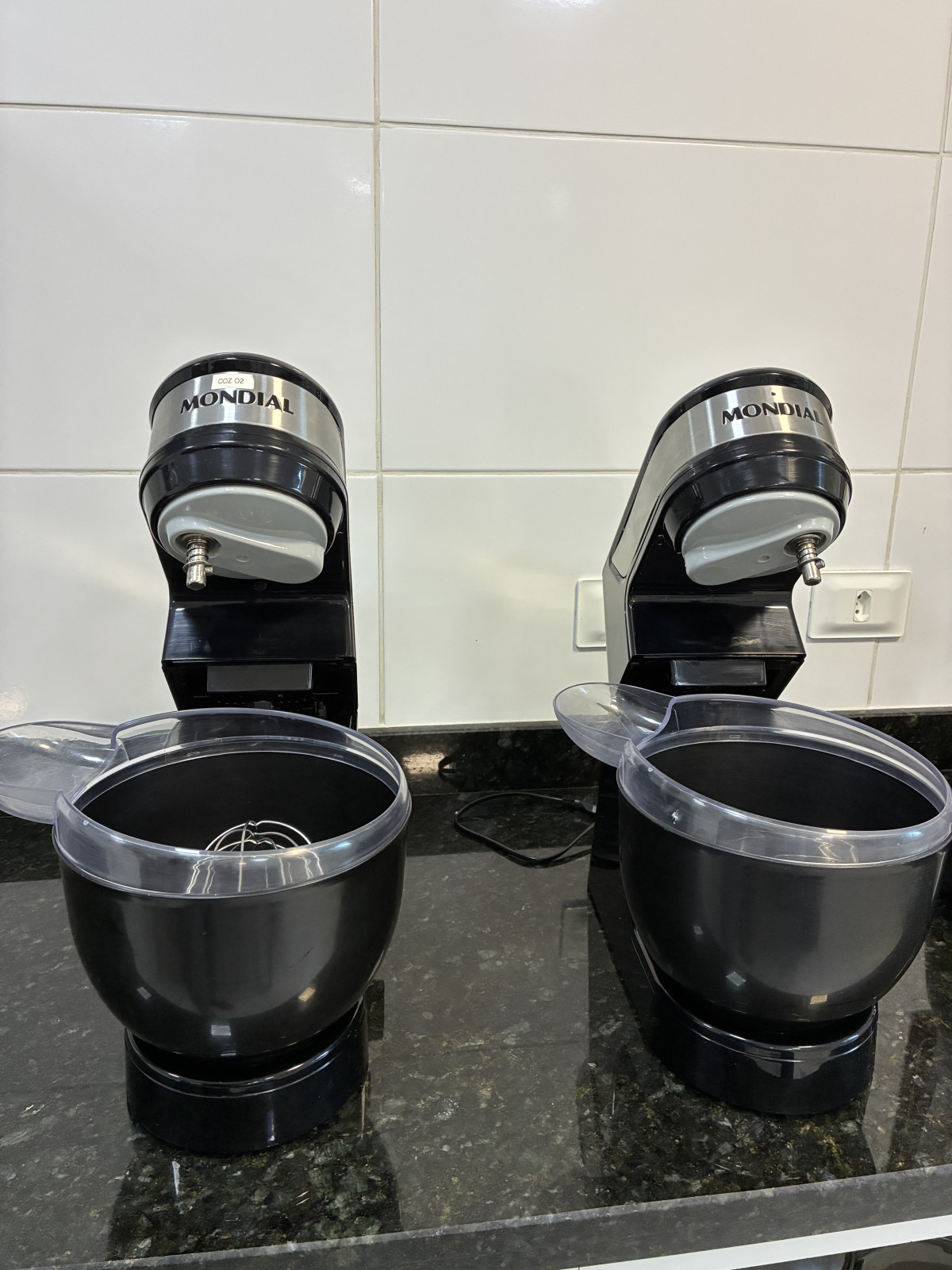 2 Batedeiras Planetária Mondial 700W BP-03-B