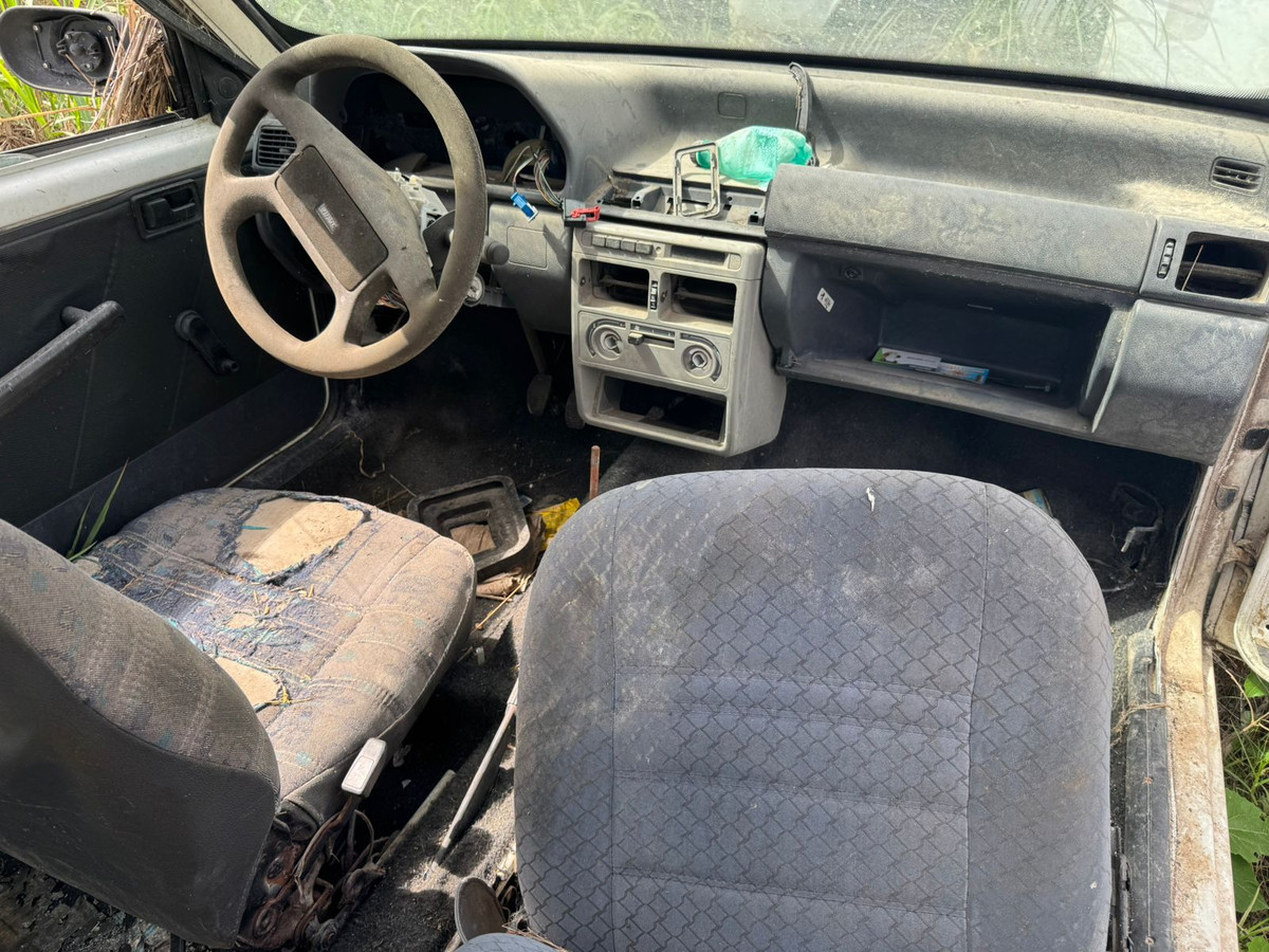 FIAT UNO MILLE FIRE 1.0 - Placas: AQ04202 - Branca - Flex - Espécie: Pas./Automóvel - Ano/Modelo: 08/08 - Cap./Pot.: SP/6SCV - Chassi: 9BD15822786168920 - Renavan: 98288912-7 — foto 4