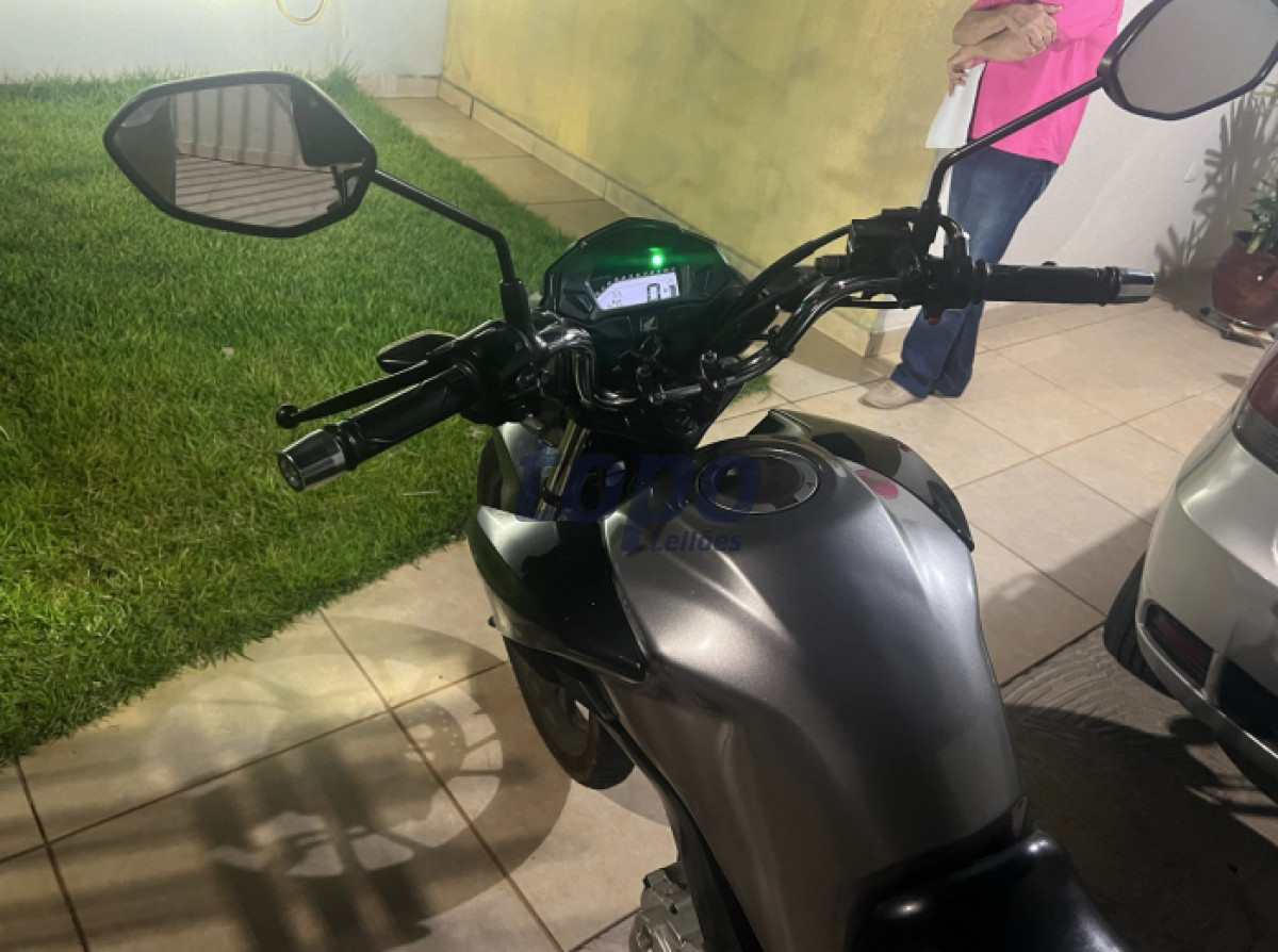 Honda/CG 160 FAN - 2022/2023 - Prata — foto 3