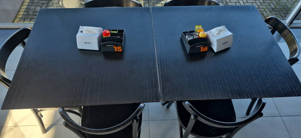 MOBILIÁRIO, EQUIPAMENTOS E UTENSÍLIOS PARA RESTAURANTE — foto 3
