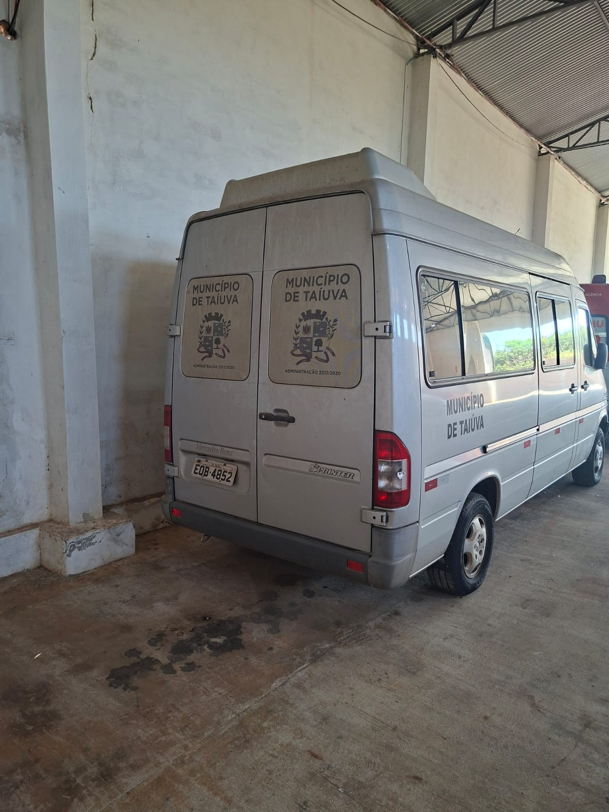 Micro-Ônibus Mercedes-Benz Sprinter 313 CDI - Ano 2012 - Cor Prata — foto 1