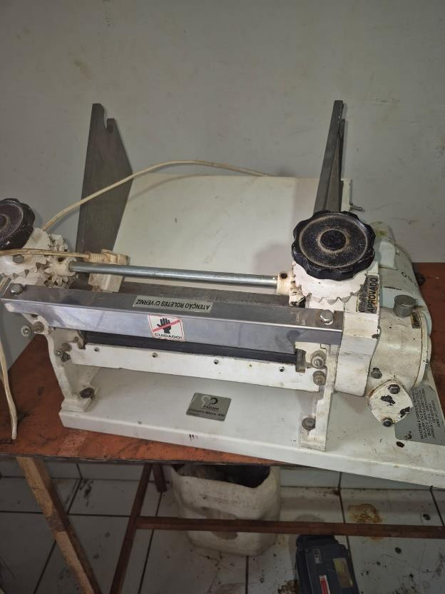 Cilindro de Massas Pasiani 220 V — foto 1