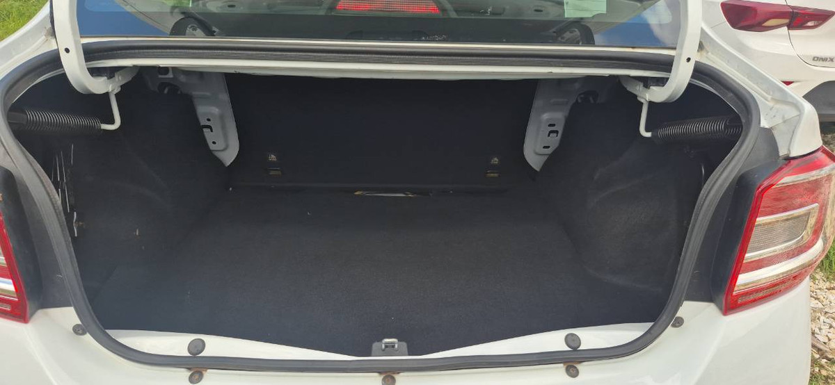 RENAULT LOGAN ZEN 1.0 2023/2024 — foto 5