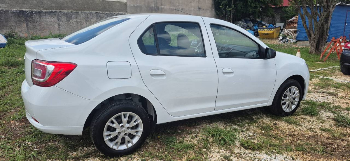RENAULT LOGAN ZEN 1.0 2023/2024 — foto 3