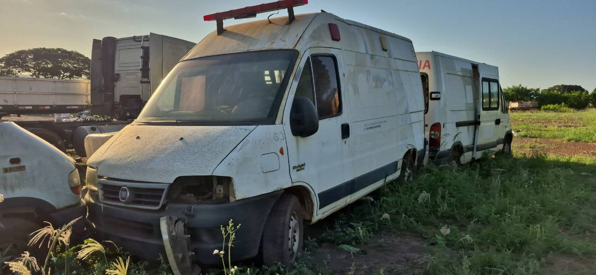 Sucata - Ambulância Fiat Ducato Mc Tca 2015/2015