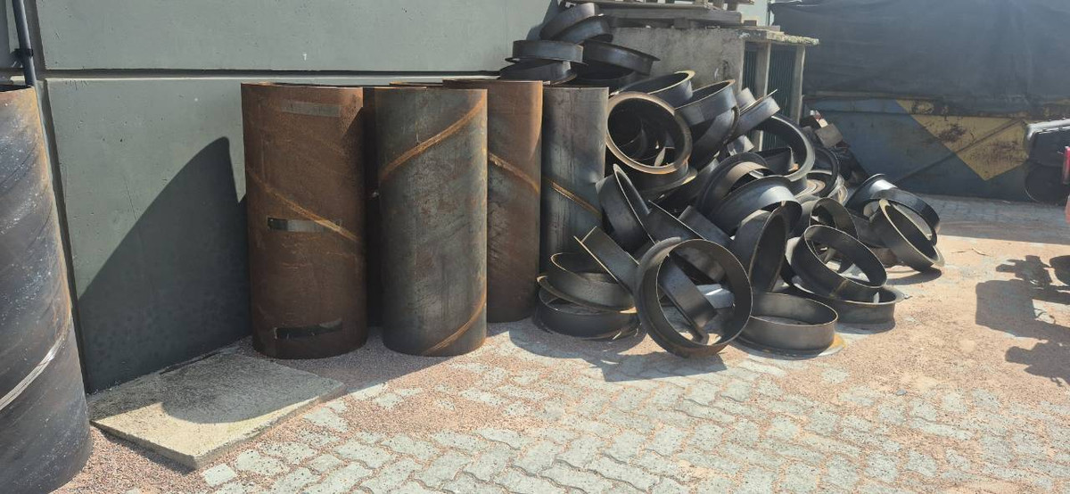 18 Bobinas e 124 Tampas de Ferro