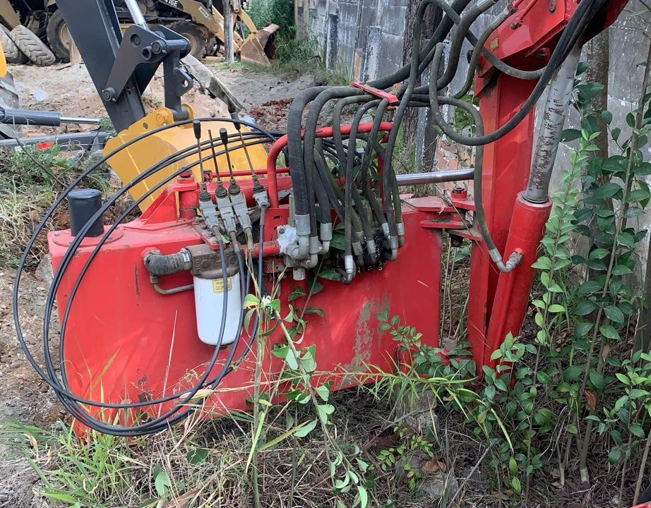 LAVRALE - ROÇADEIRA AGRÍCOLA ARTICULADA, Vermelha — foto 2