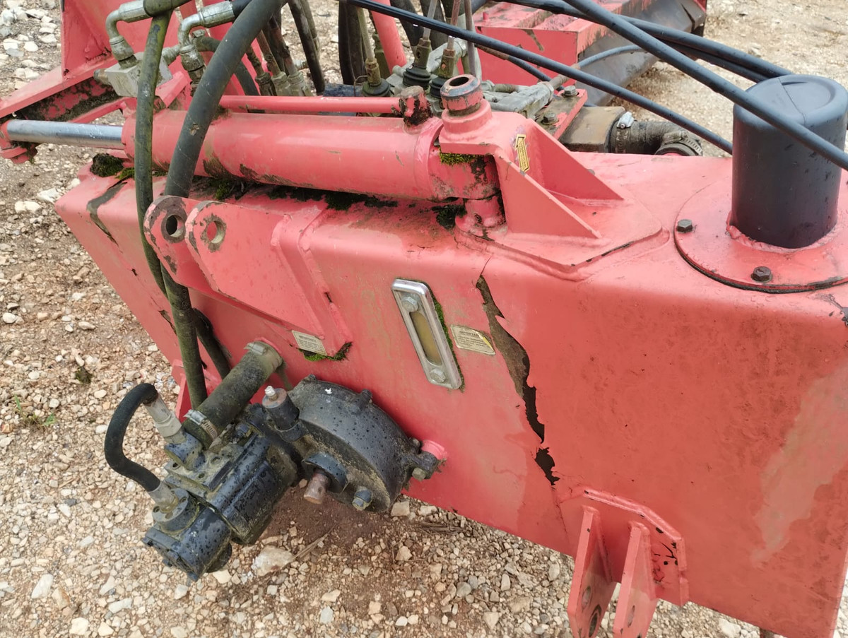 LAVRALE - ROÇADEIRA AGRÍCOLA ARTICULADA, Vermelha — foto 4
