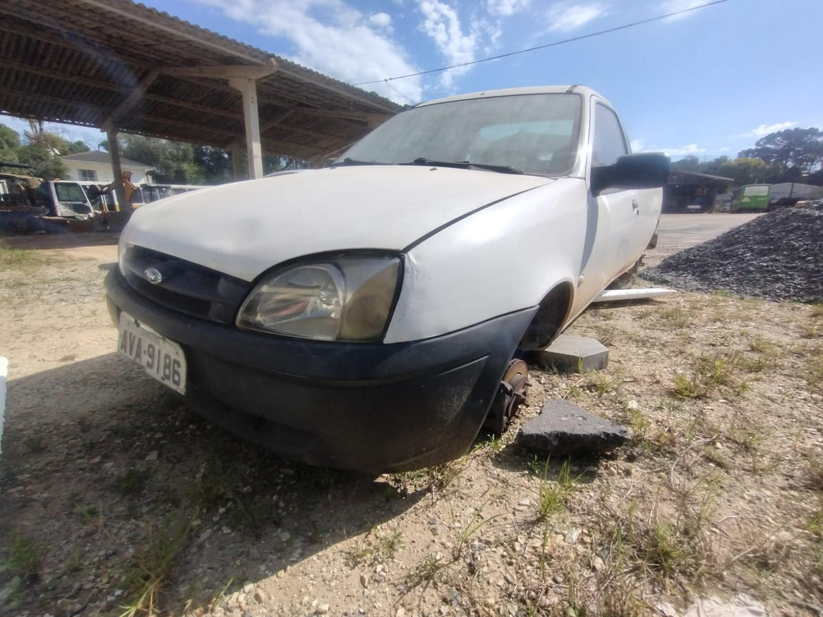 FIAT UNO MILLE FIRE 1.0 - Placas: AKG 1309 - Branco - 6as. - Espécie: Pas./Automóvel - Ano/Modelo: 02/02 - Cap./Pot.: 5P/55CV - Chassi: 9BD15822524386594 - Renavan: 78233268 — foto 1