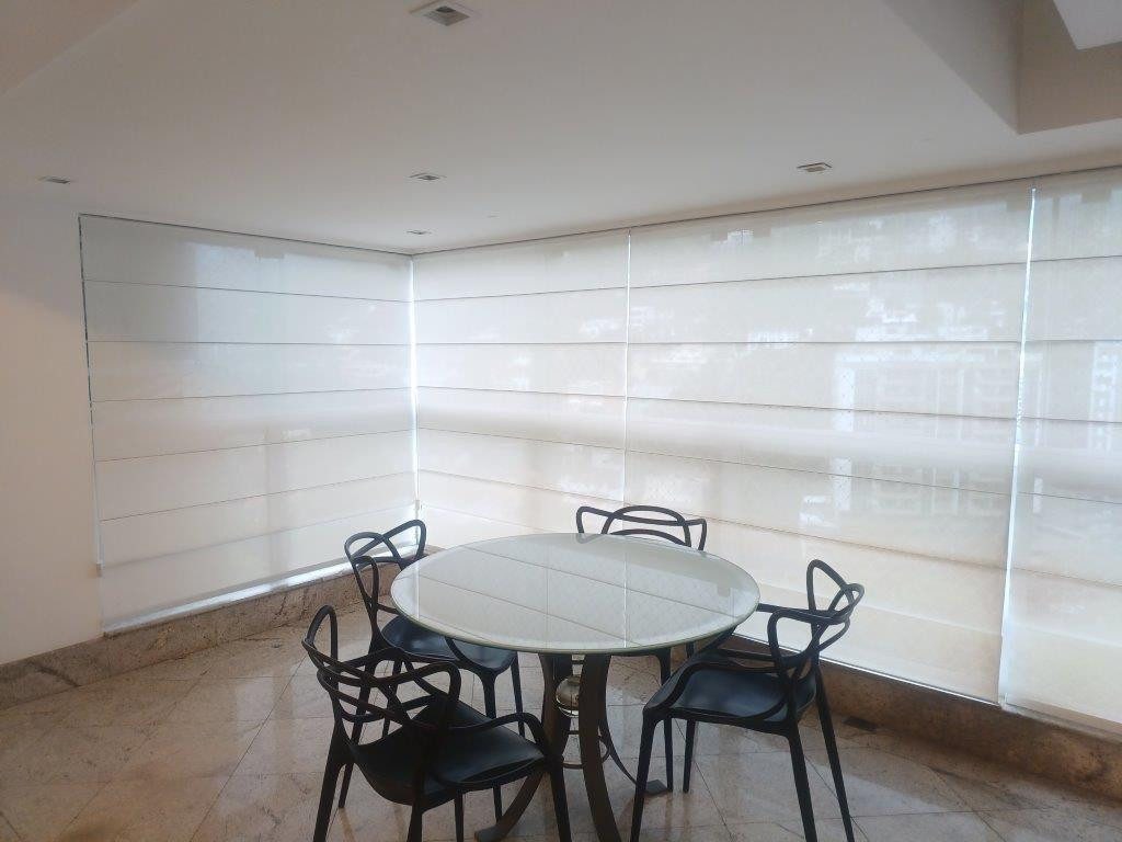 Cortinas romanas brancas — foto 2