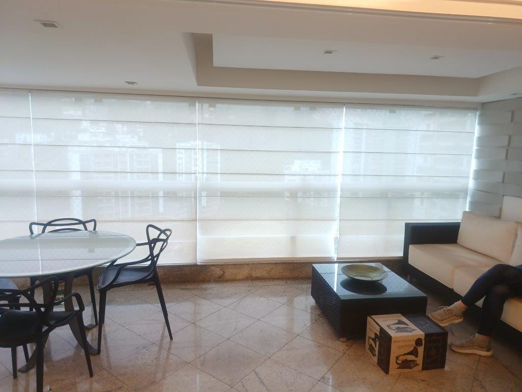Cortinas romanas brancas — foto 3