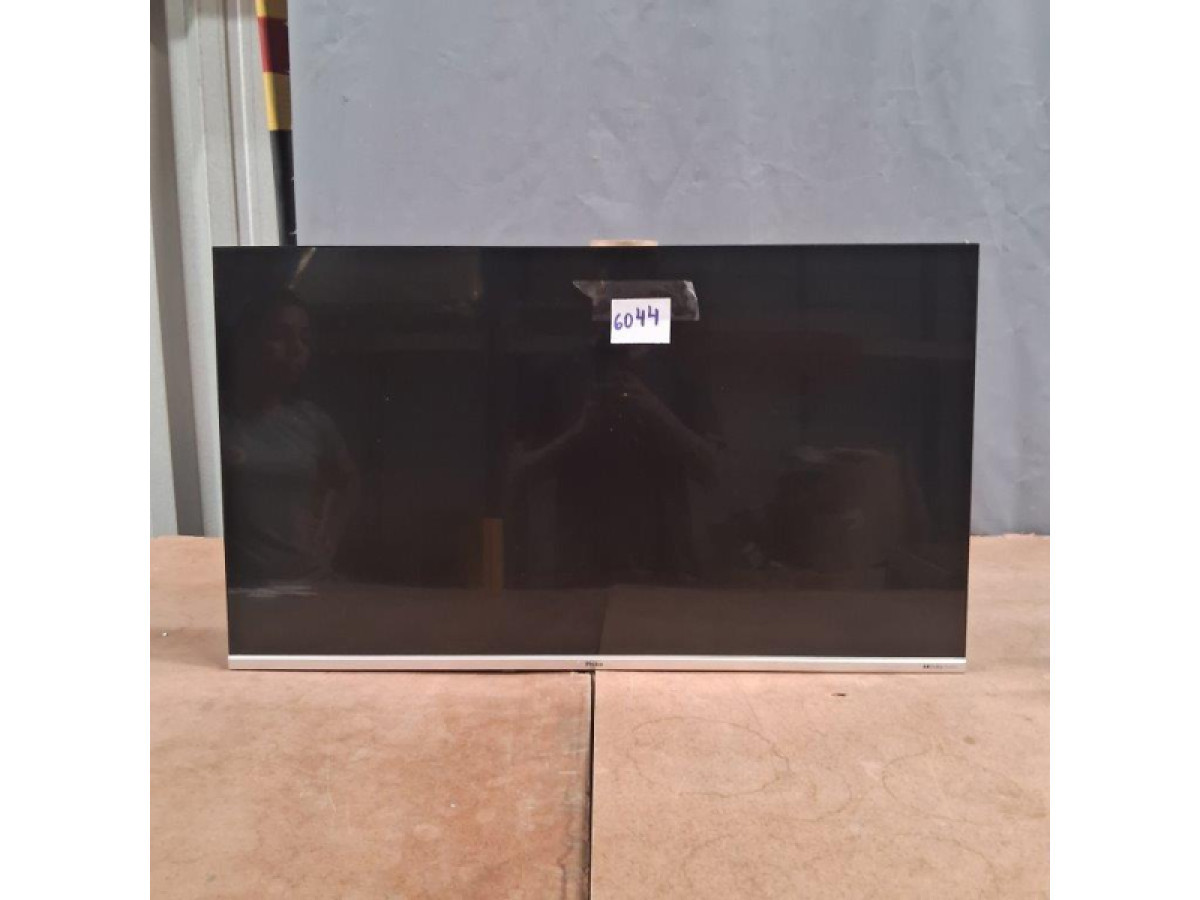 01 TV LED 40 PHILCO — foto 1