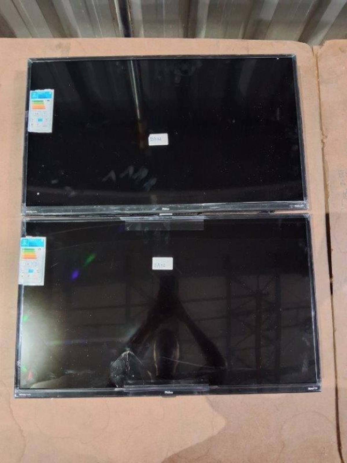 02 TVs SMART 32" — foto 1