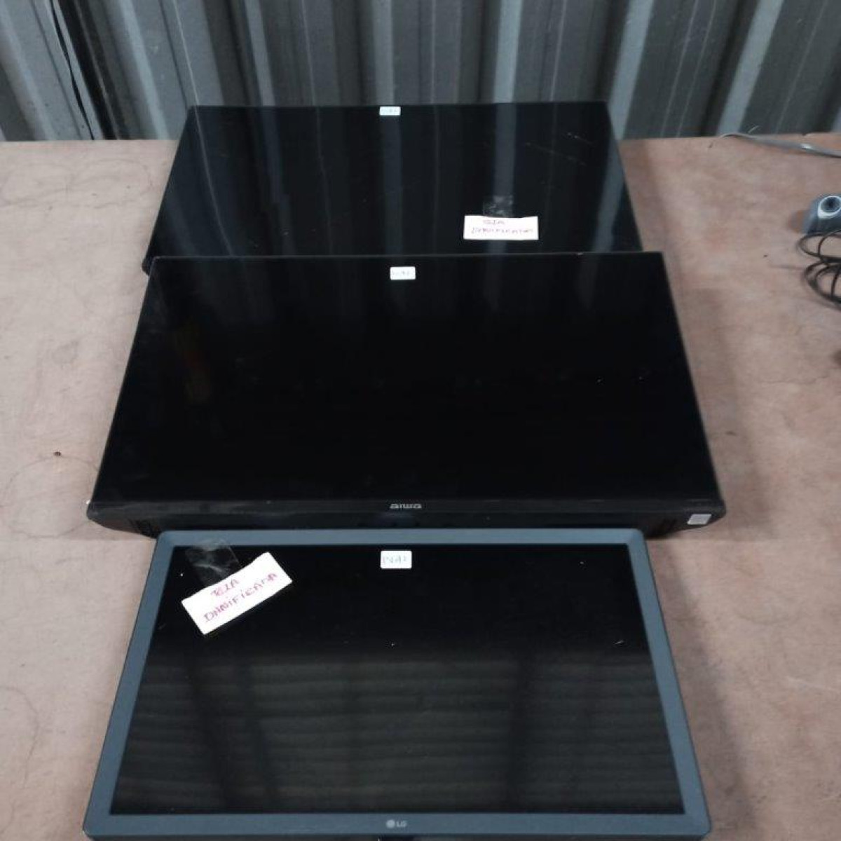 03 TVS SMART SENDO: 02 DE 32" + 01 DE 24" — foto 1